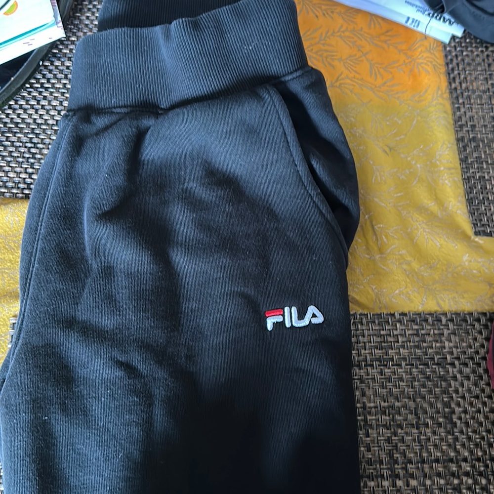 Fila joggers